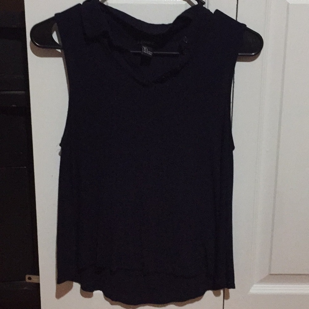 Forever 21 black muscle tee